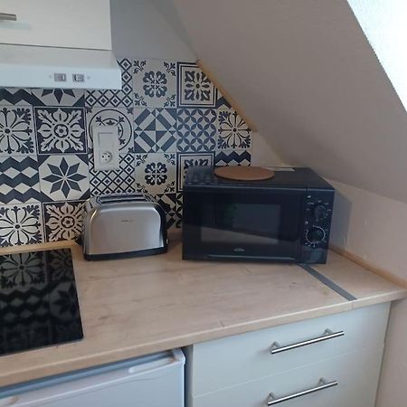 Apartmán Le Citadin Aeroport Beauvais Paris Exteriér fotografie