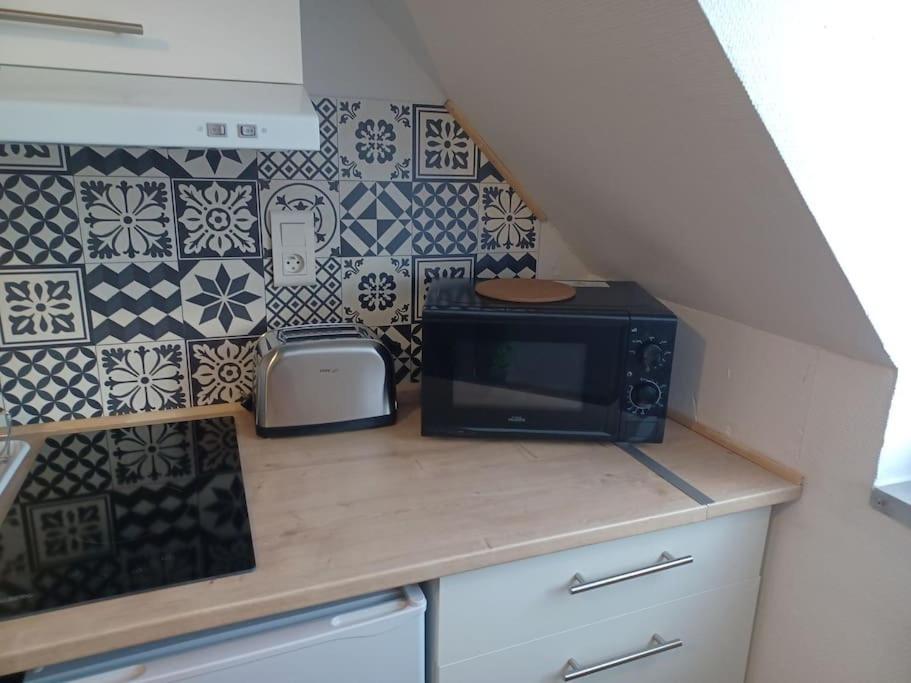 Apartmán Le Citadin Aeroport Beauvais Paris Exteriér fotografie