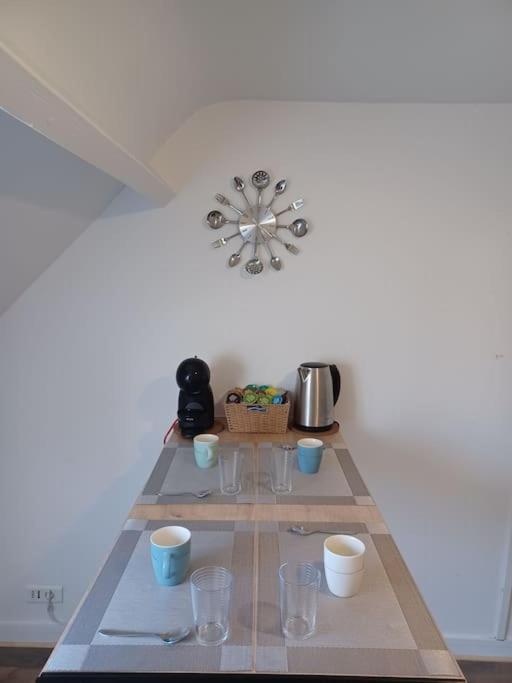 Apartmán Le Citadin Aeroport Beauvais Paris Exteriér fotografie